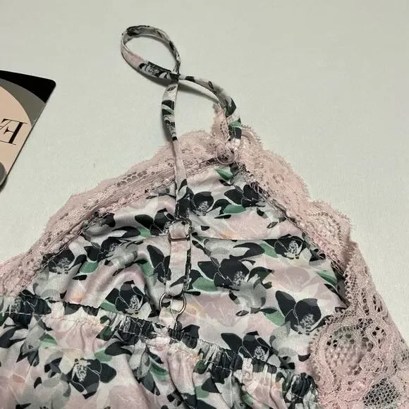 Pink Lace NWT Small Nightgown/Slip Dress Floral Feminine - Picture 10 of 12